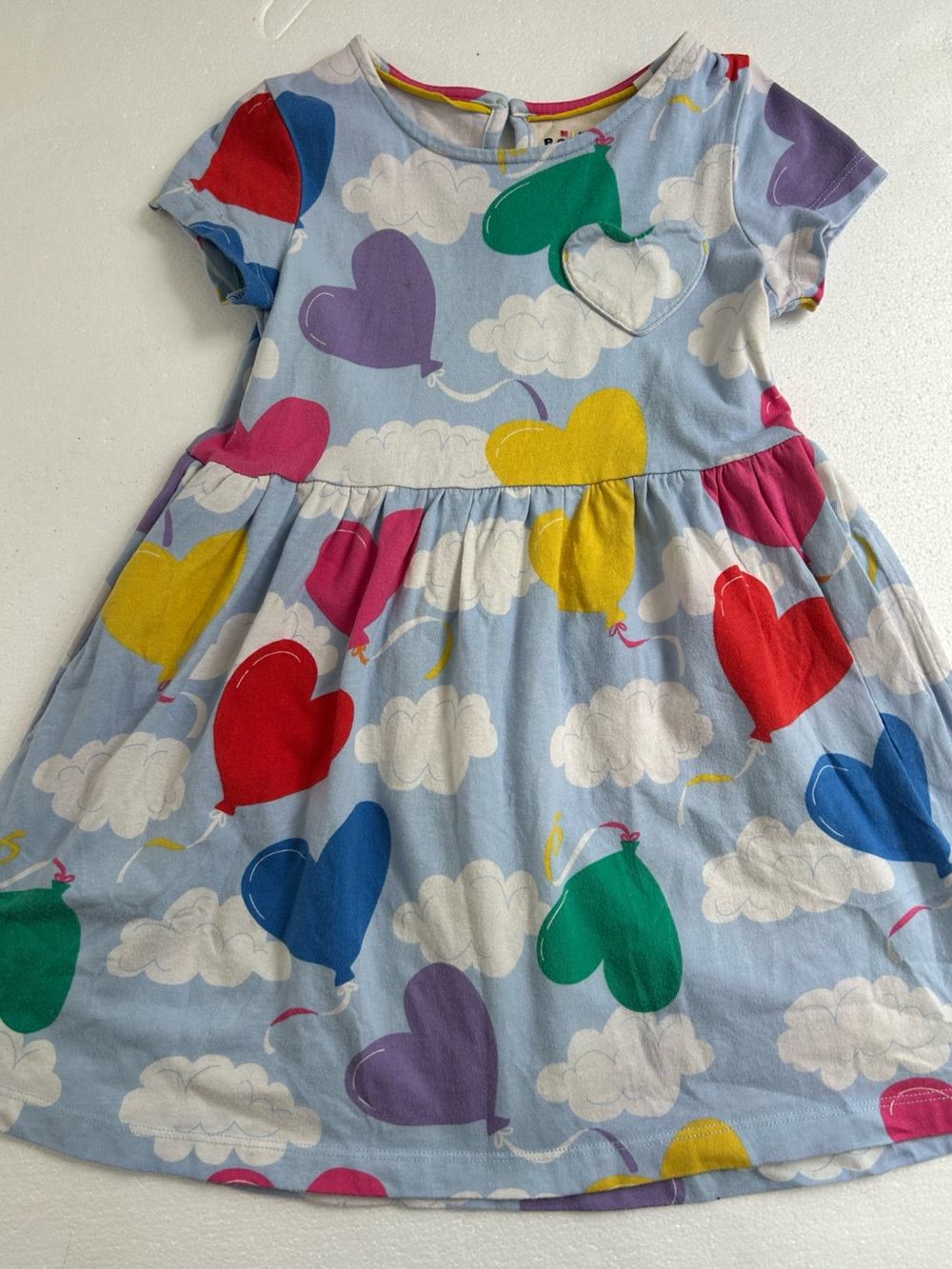 Mini Boden girls blue dress with rainbow heart balloons on white clouds size 4-5
